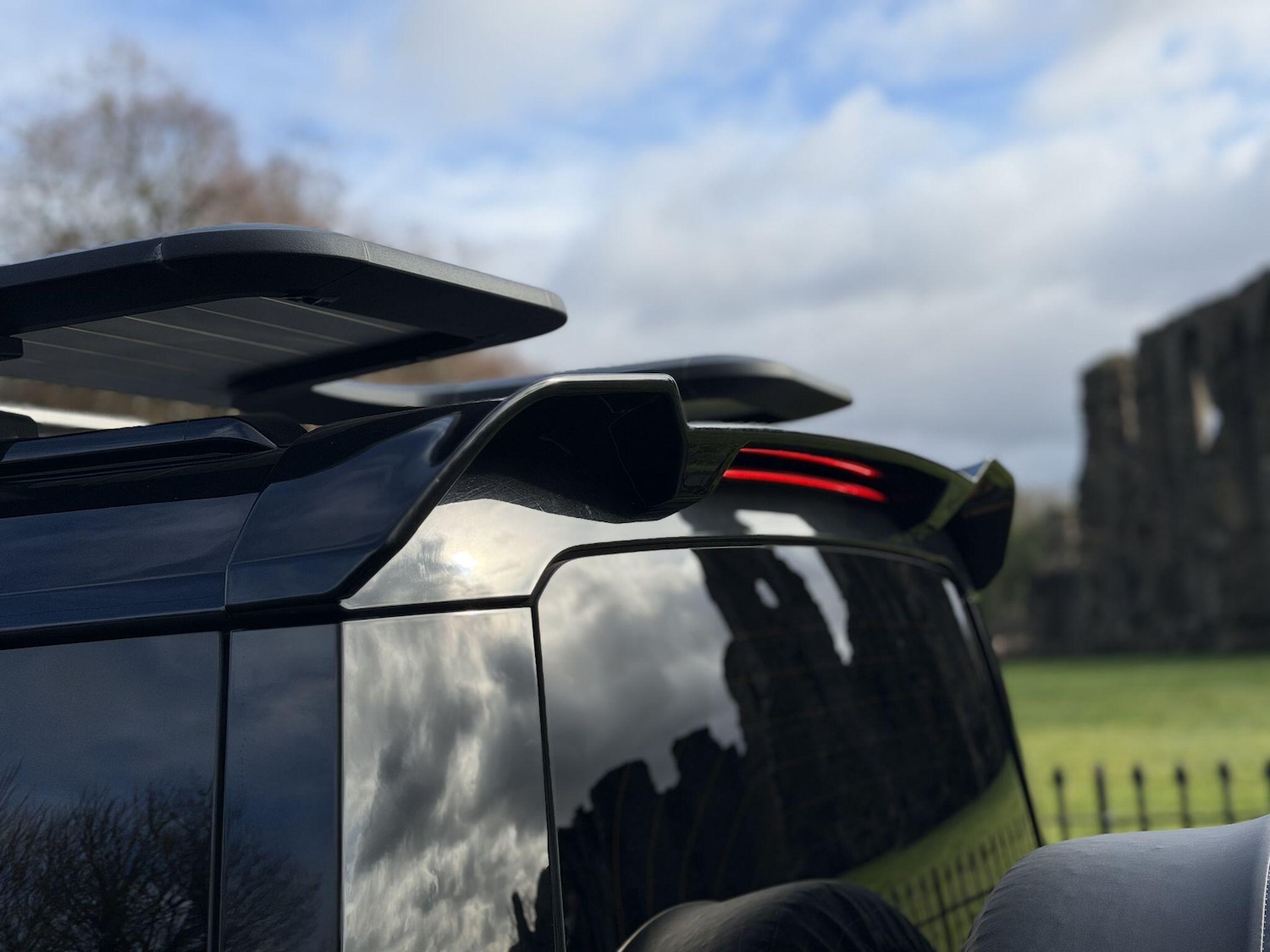 Used Land Rover Defender 110 for sale - 77550123: Photo 17