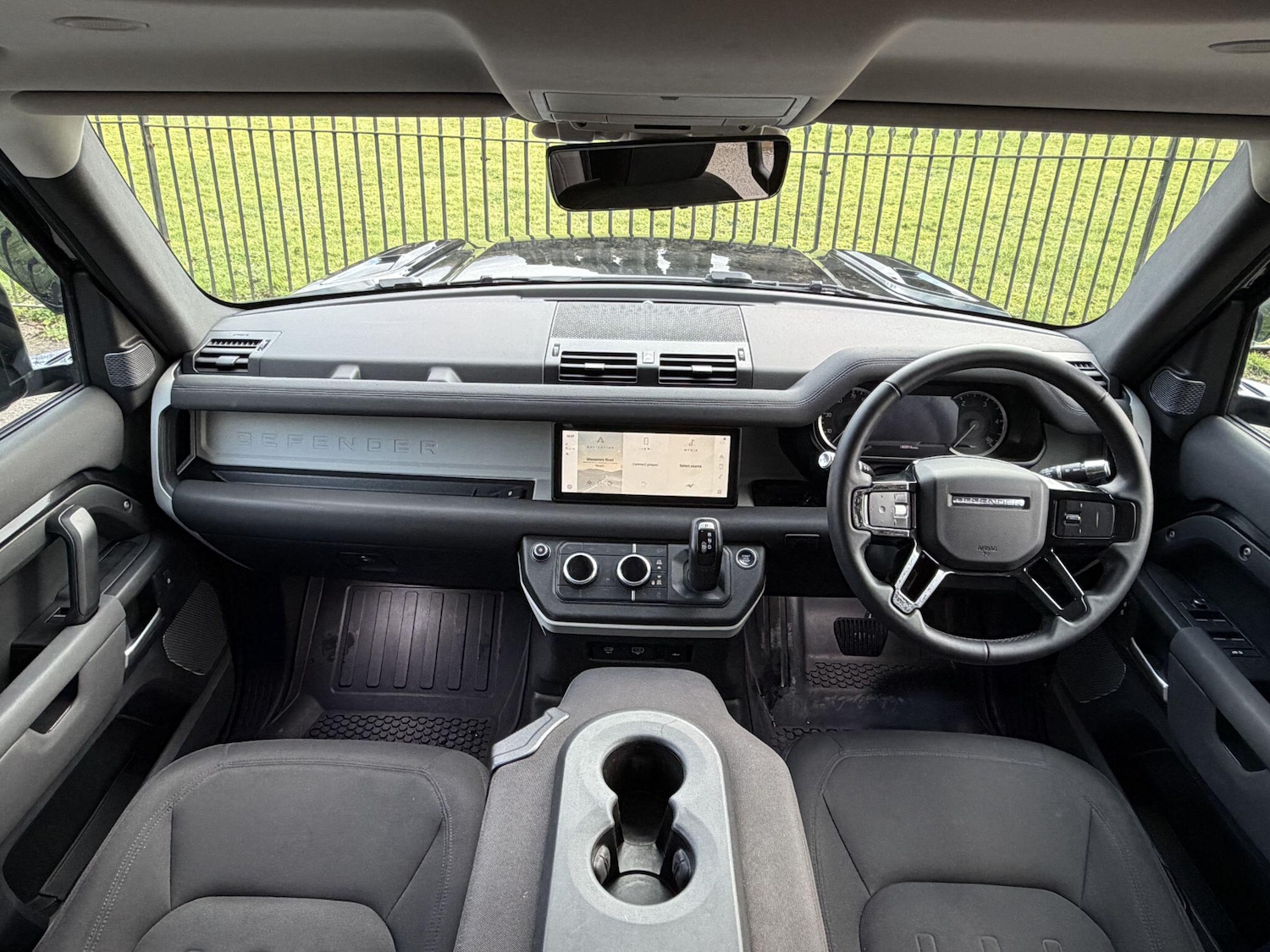 Used Land Rover Defender 110 for sale - 77550123: Photo 18