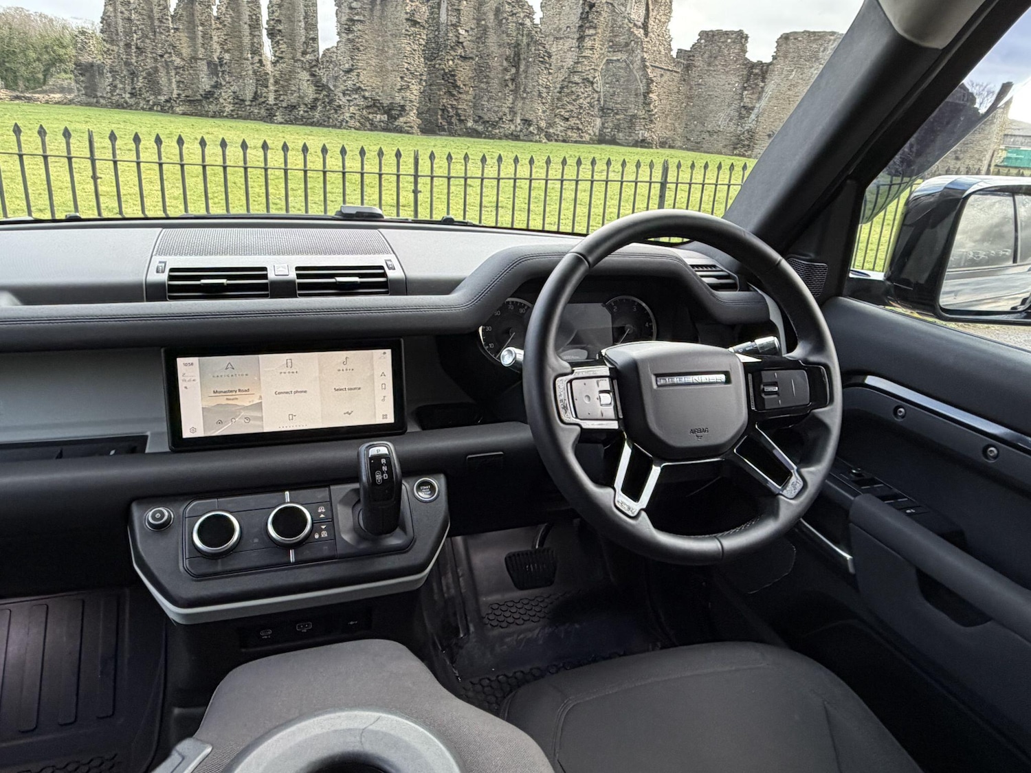 Used Land Rover Defender 110 for sale - 77550123: Photo 21