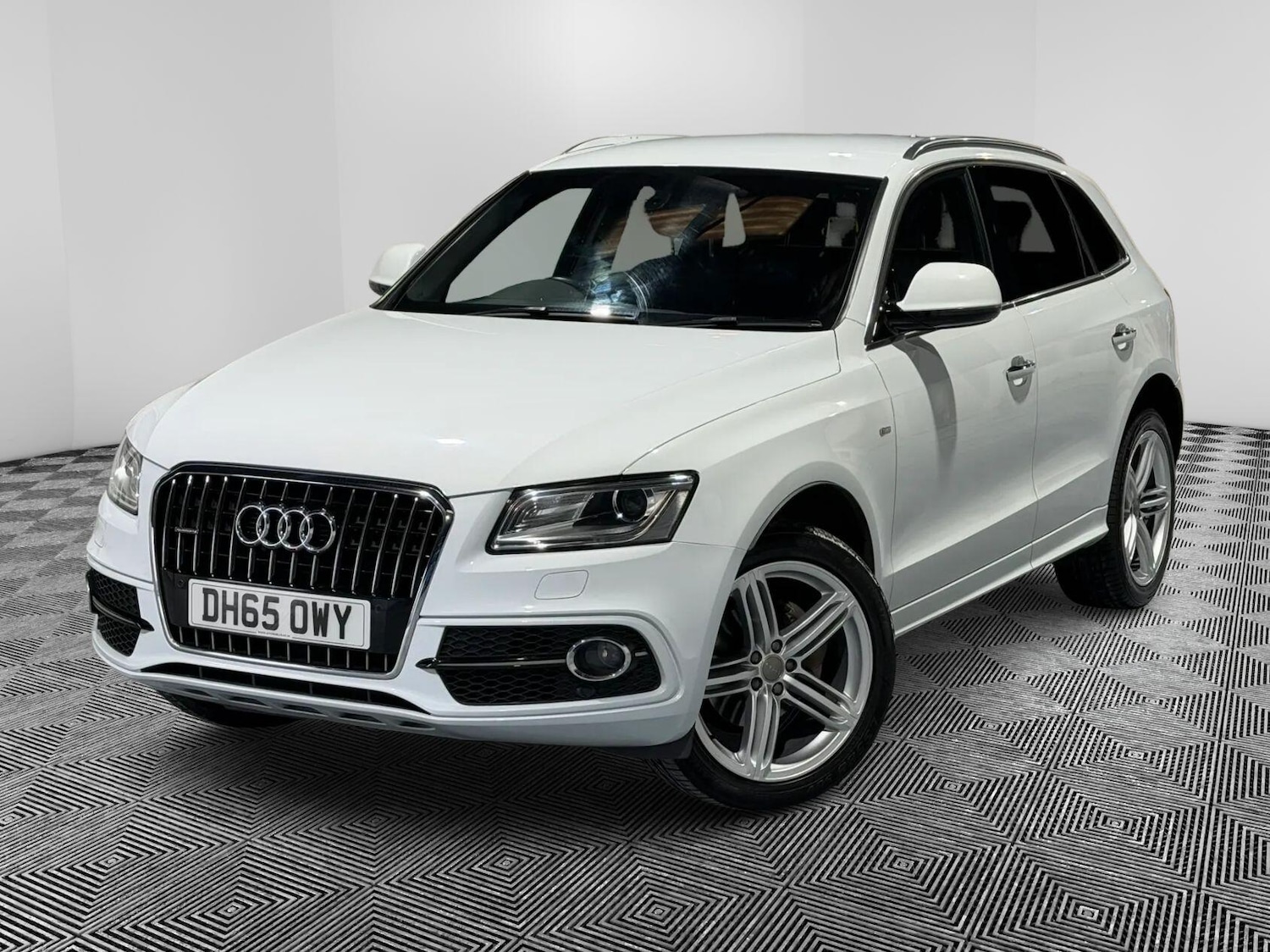 Used Audi Q5 2016 for sale - 77574720: Photo 3