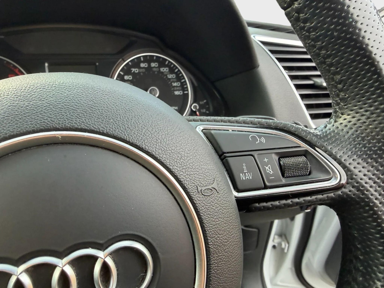 Used Audi Q5 2016 for sale - 77574720: Photo 30