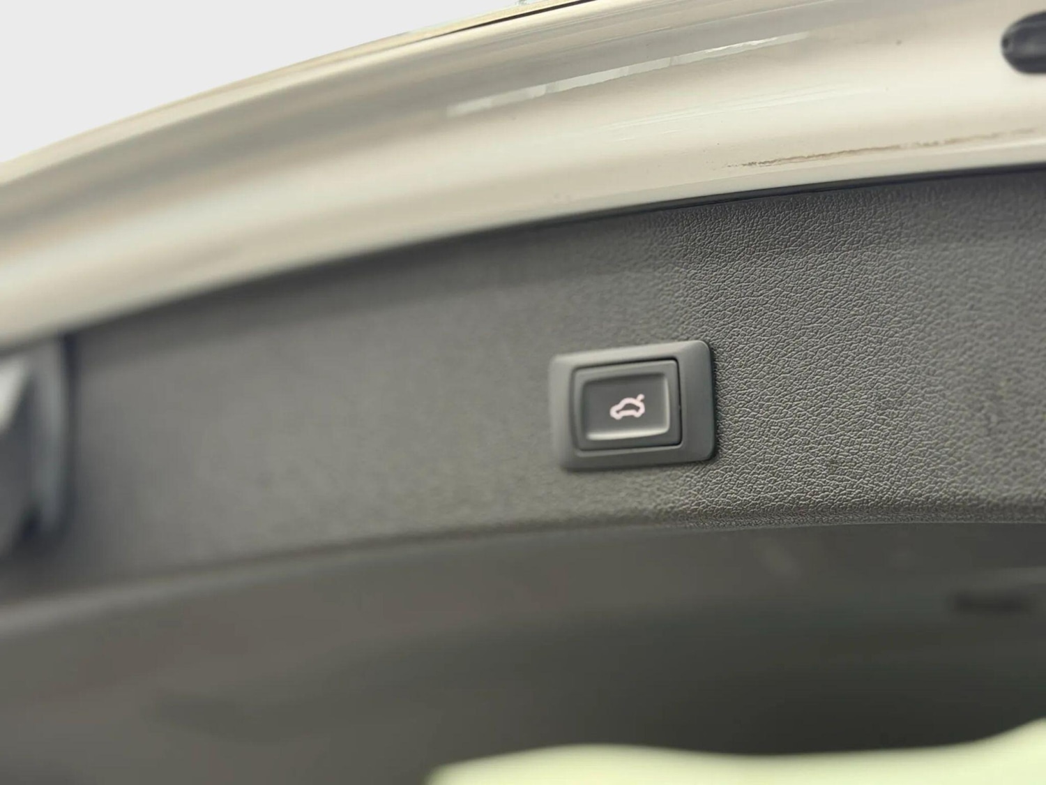 Used Audi Q5 2016 for sale - 77574720: Photo 47