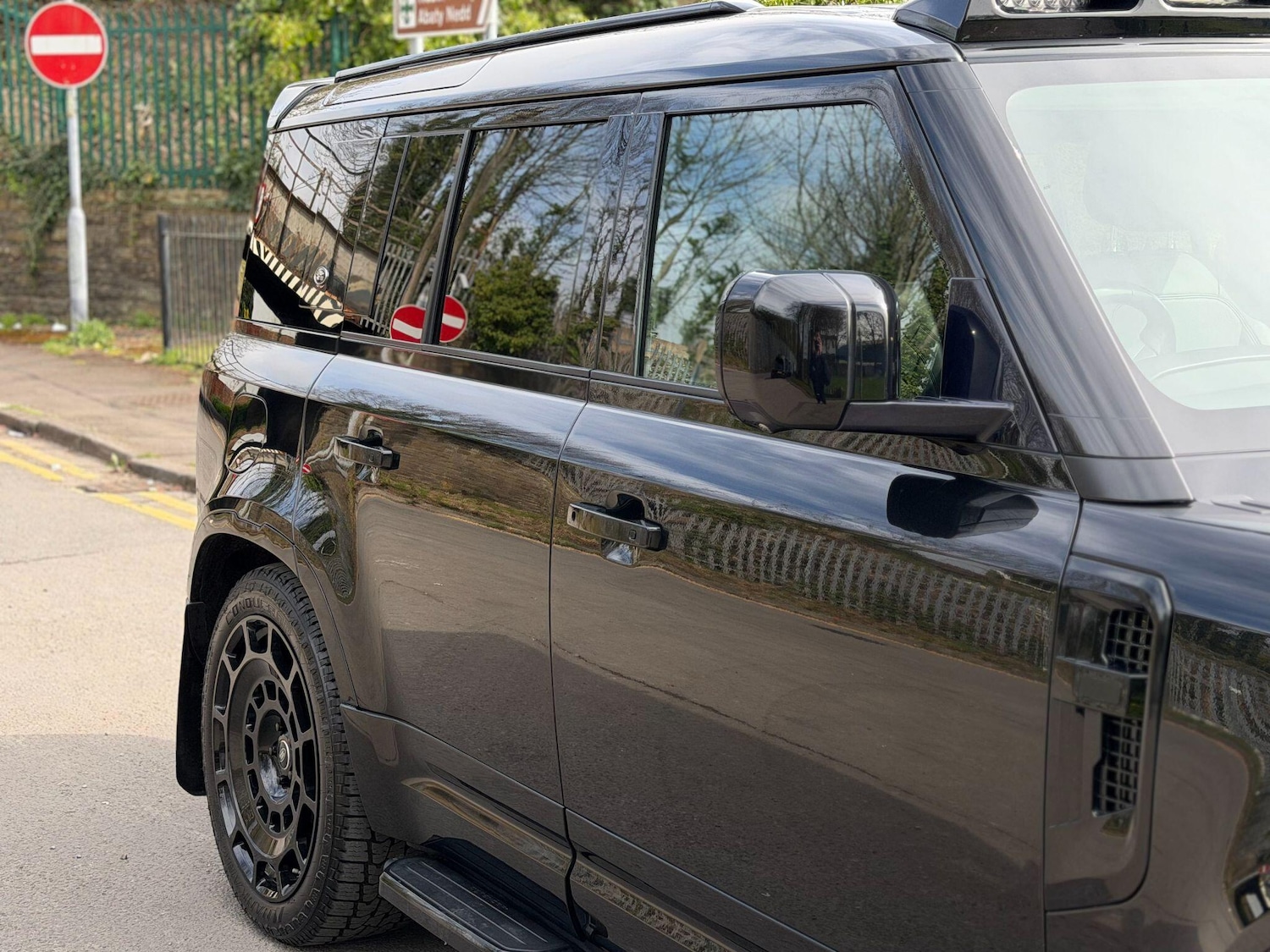 Used Land Rover Defender 2020 for sale - 78086630: Photo 25