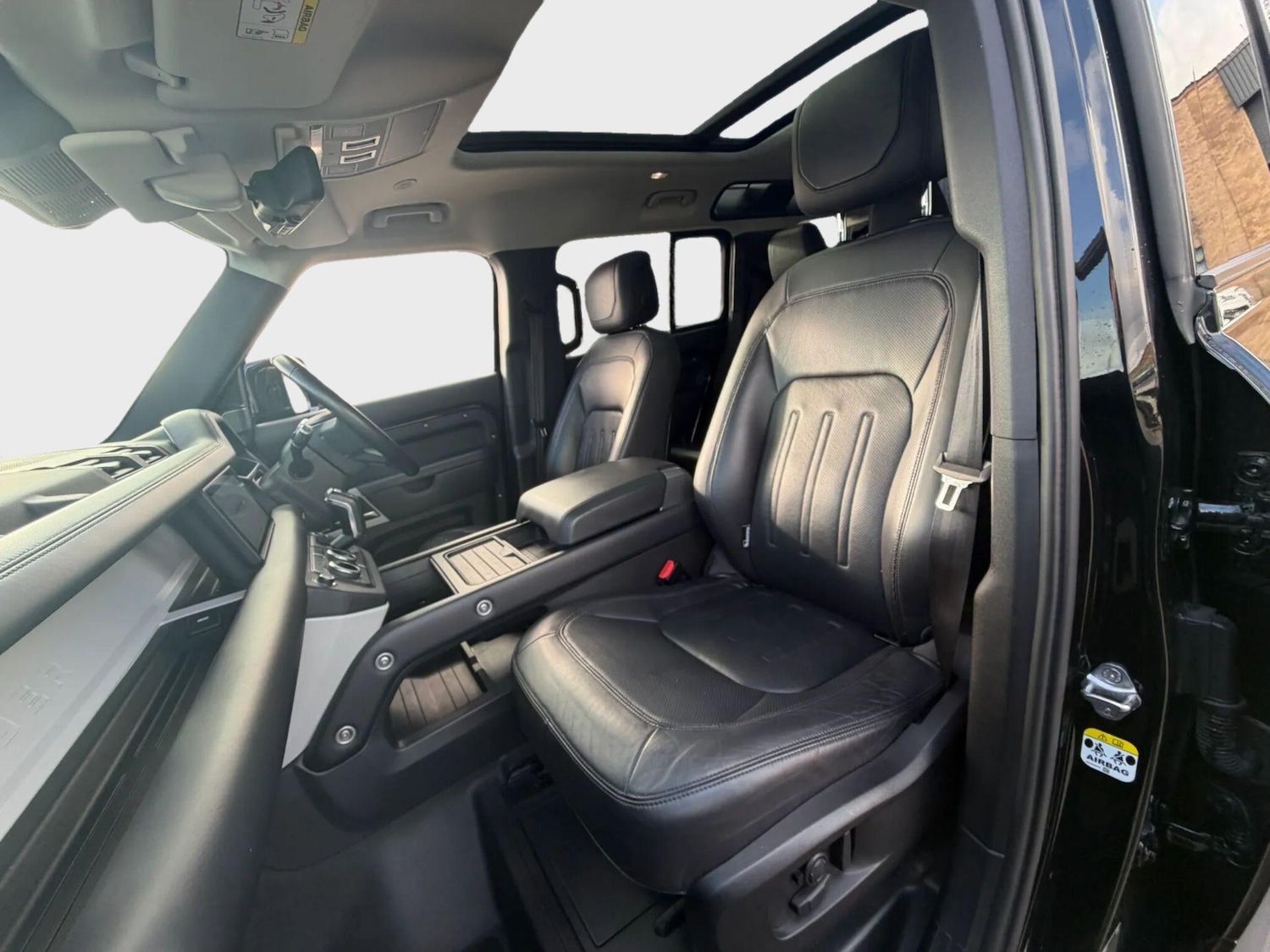 Used Land Rover Defender 2020 for sale - 78086630: Photo 53