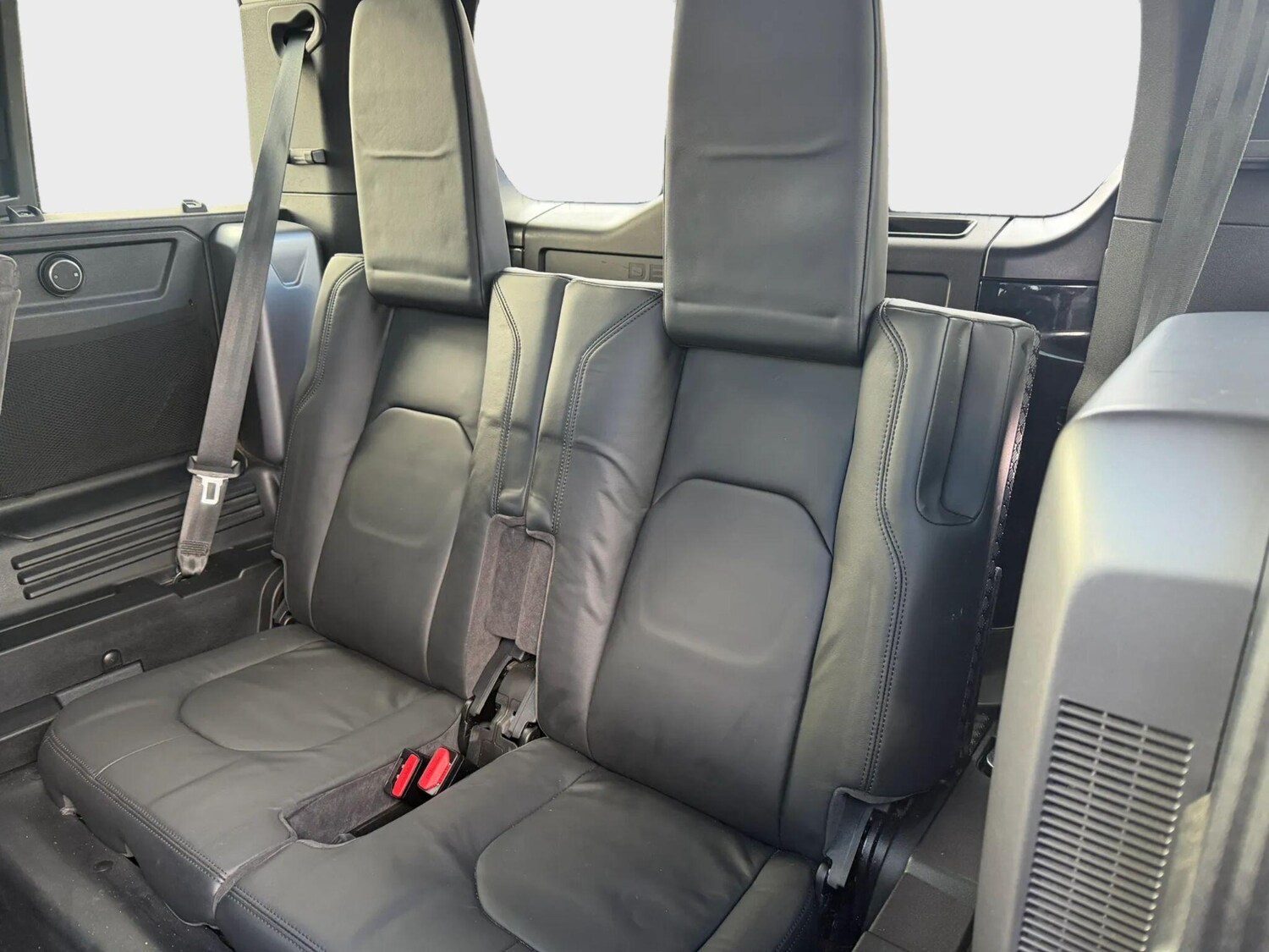 Used Land Rover Defender 2020 for sale - 78086630: Photo 74