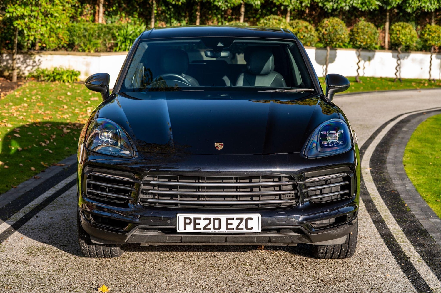 Used Porsche Cayenne 2020 for sale - 76408683: Photo 2