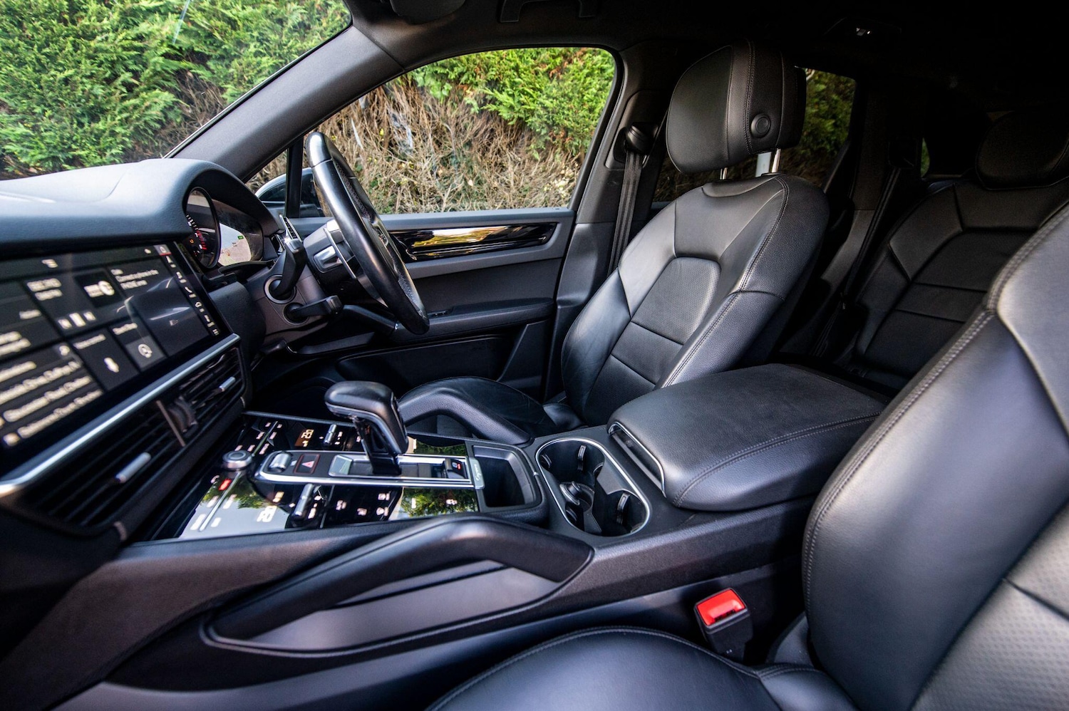 Used Porsche Cayenne 2020 for sale - 76408683: Photo 32