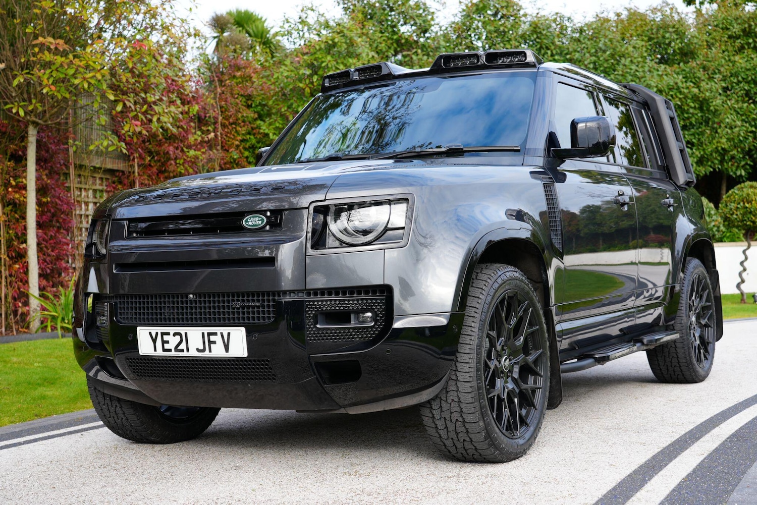 Used Land Rover Defender 110 2021 for sale - 76325895: Photo 6