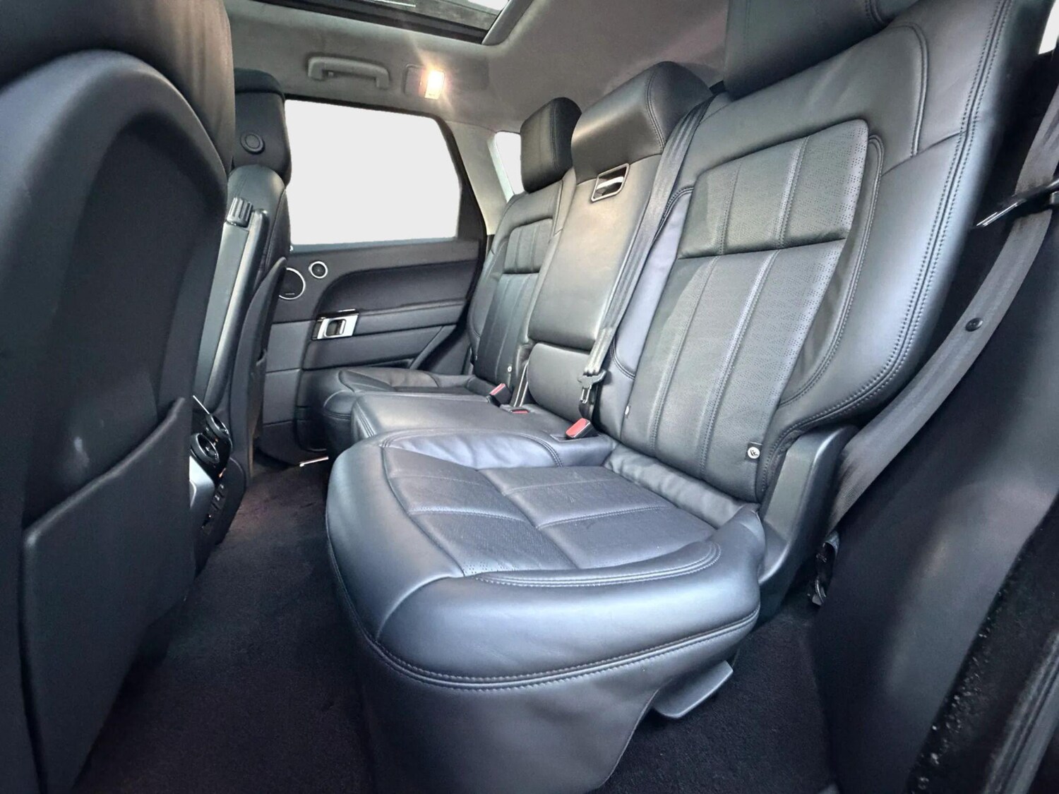 Used Land Rover Range Rover Sport 2021 for sale - 78048016: Photo 33