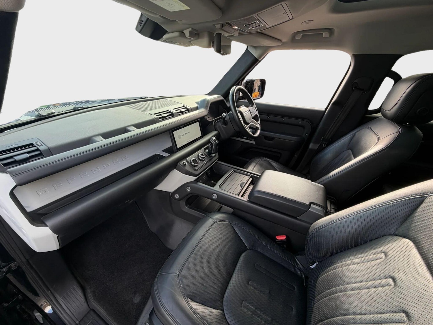 Used Land Rover Defender 2020 for sale - 77909419: Photo 48