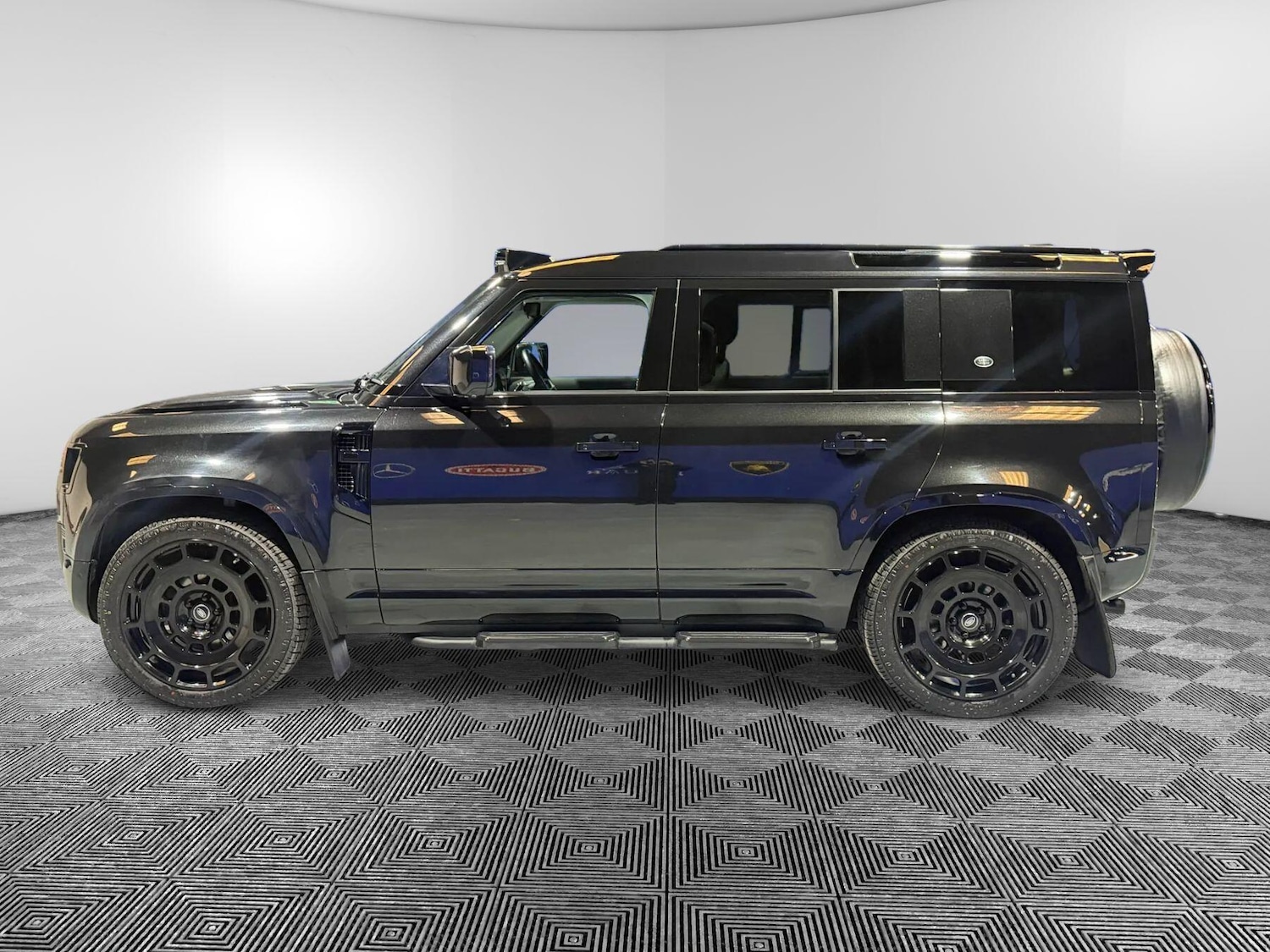 Used Land Rover Defender 2020 for sale - 77909419: Photo 5