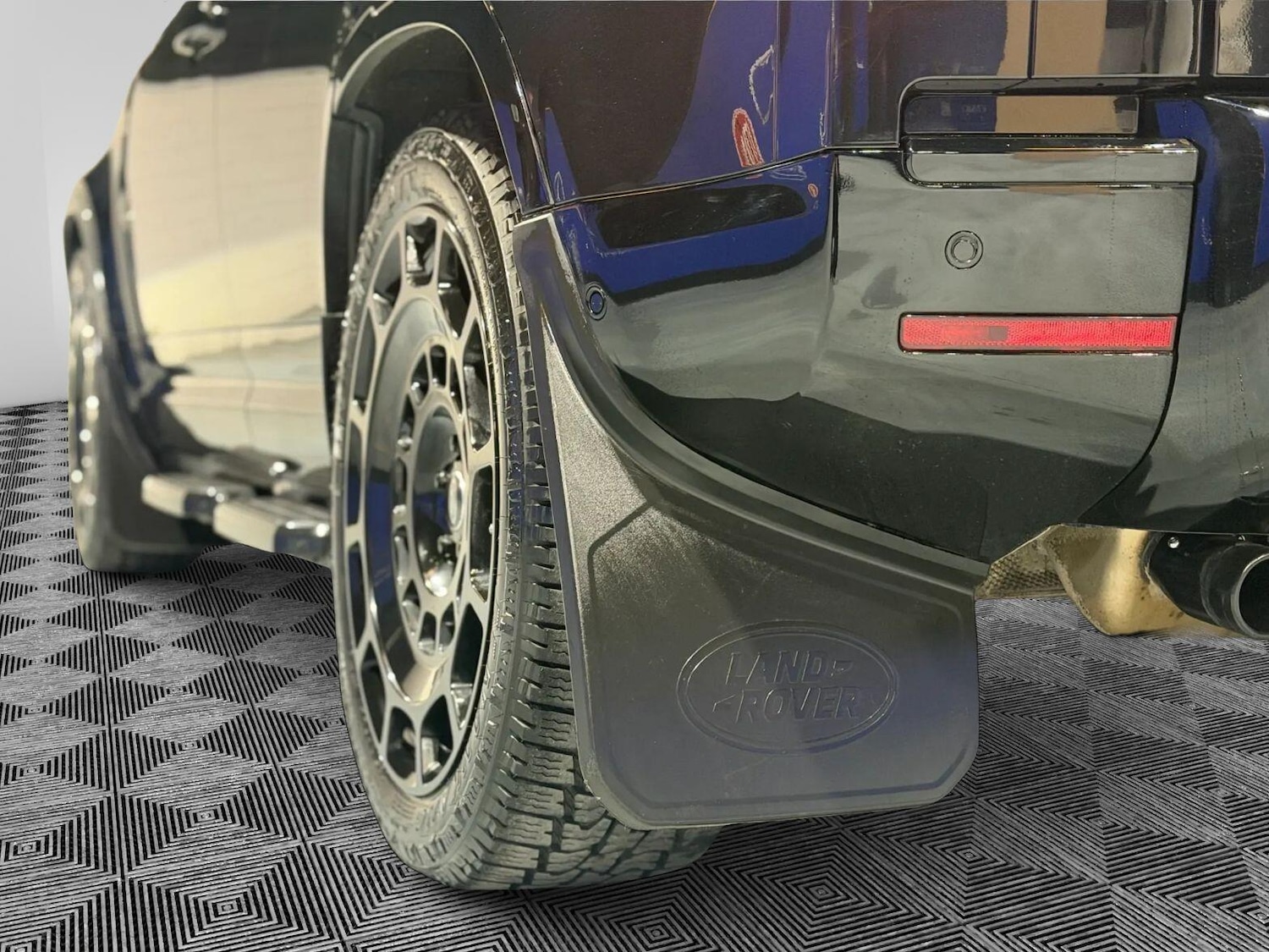 Used Land Rover Defender 2020 for sale - 77909419: Photo 62