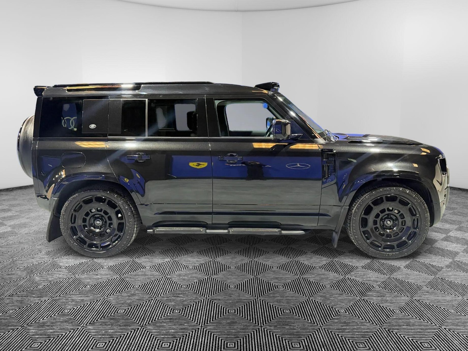 Used Land Rover Defender 2020 for sale - 77909419: Photo 7