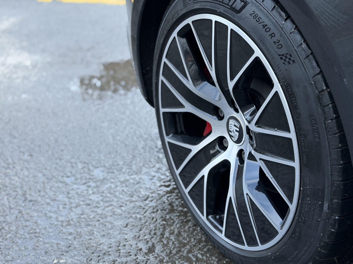 Used Porsche Taycan for sale - 77314806: Photo 11