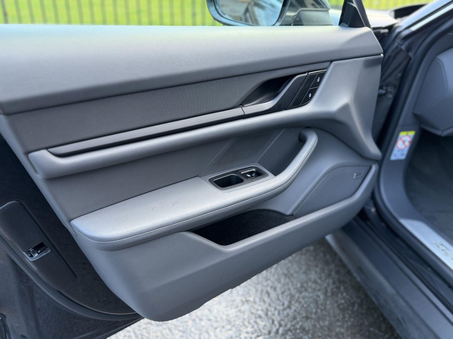 Used Porsche Taycan for sale - 77314806: Photo 24