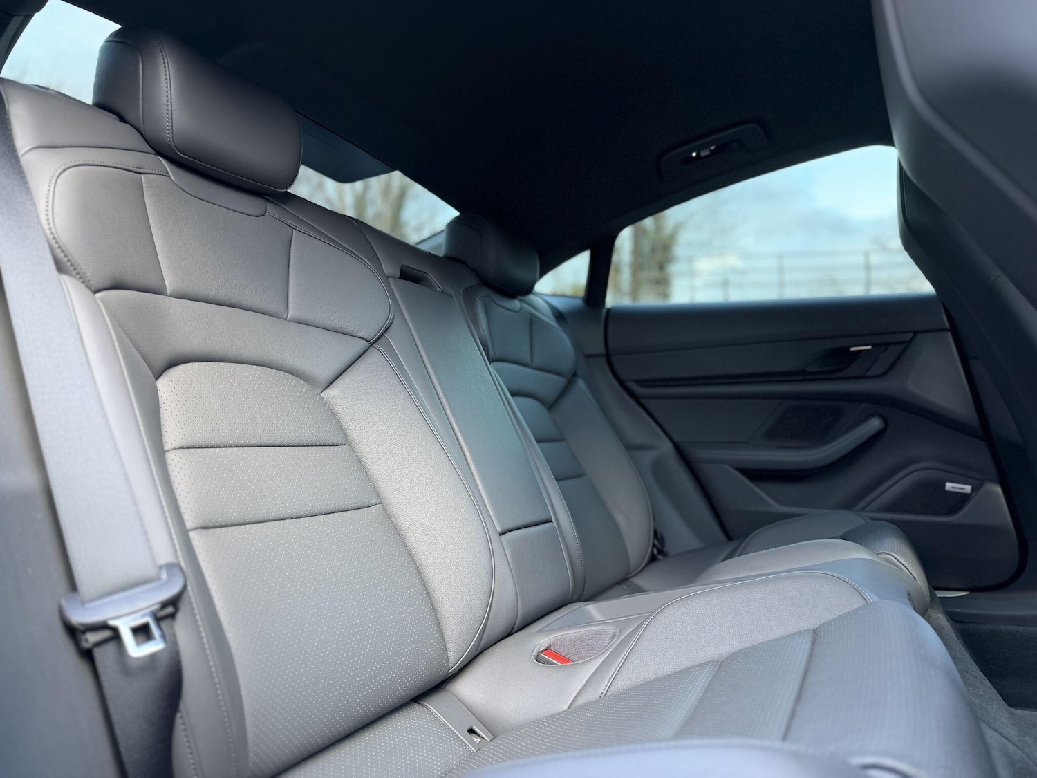 Used Porsche Taycan for sale - 77314806: Photo 26