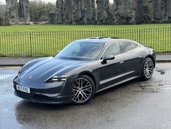 Used Porsche Taycan 2021 for sale - 77314806: Photo