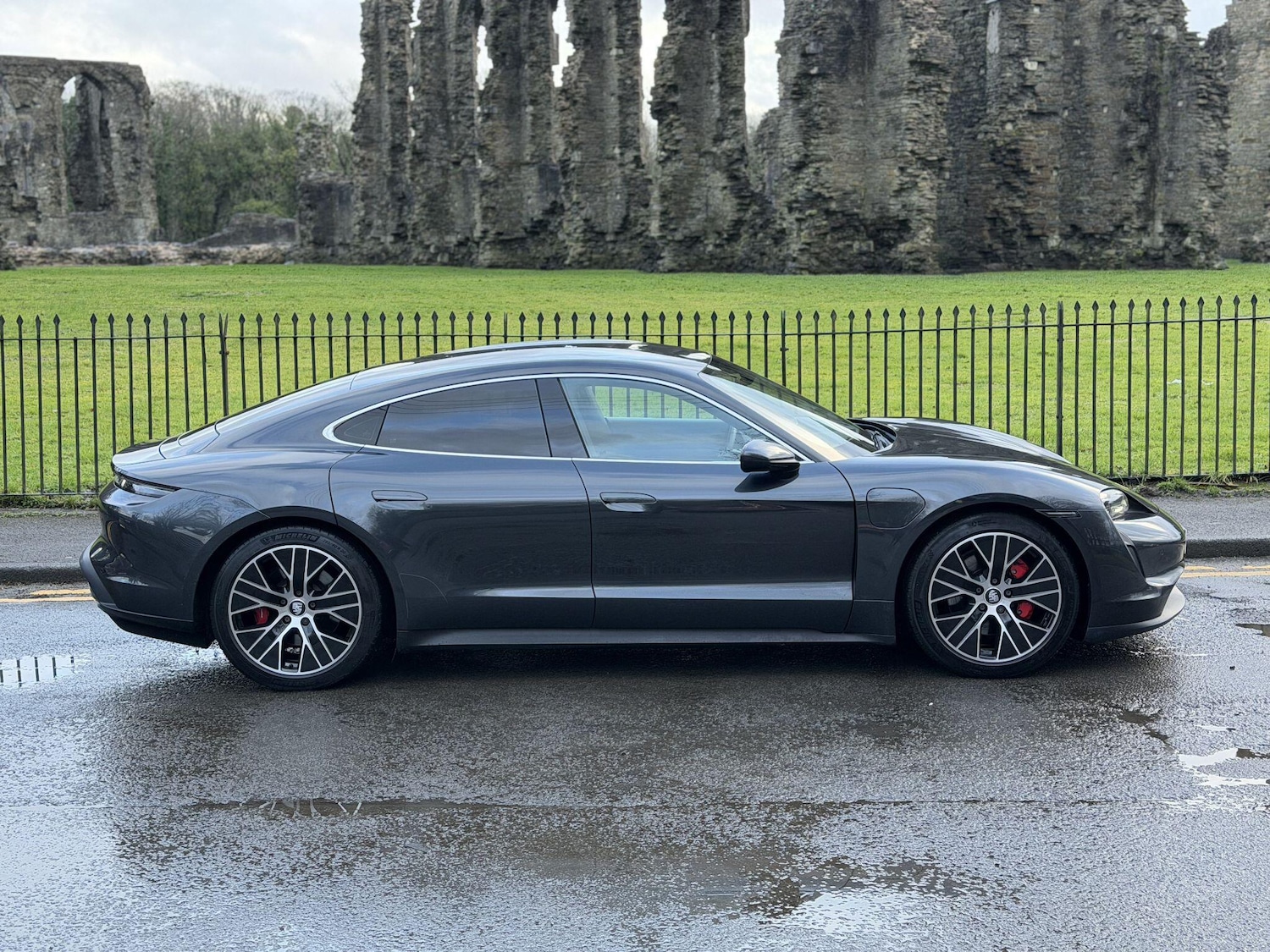 Used Porsche Taycan for sale - 77314806: Photo 8