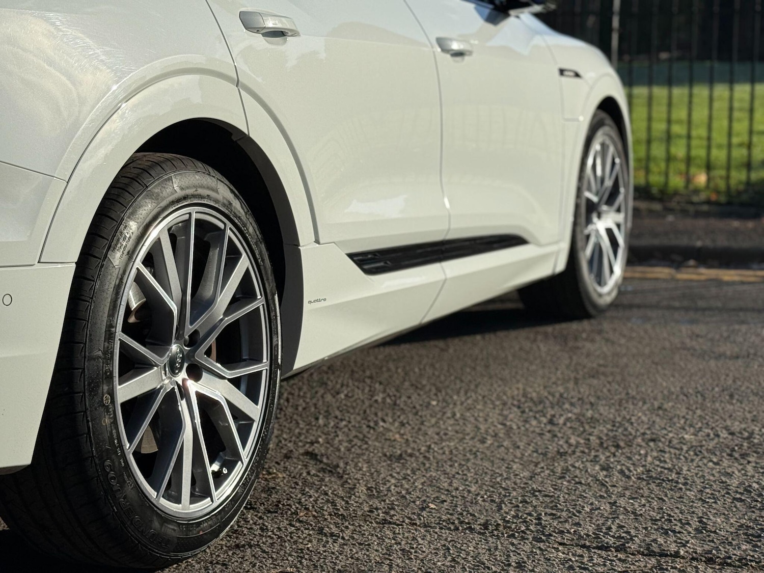 Used Audi e-tron 2020 for sale - 76645501: Photo 13