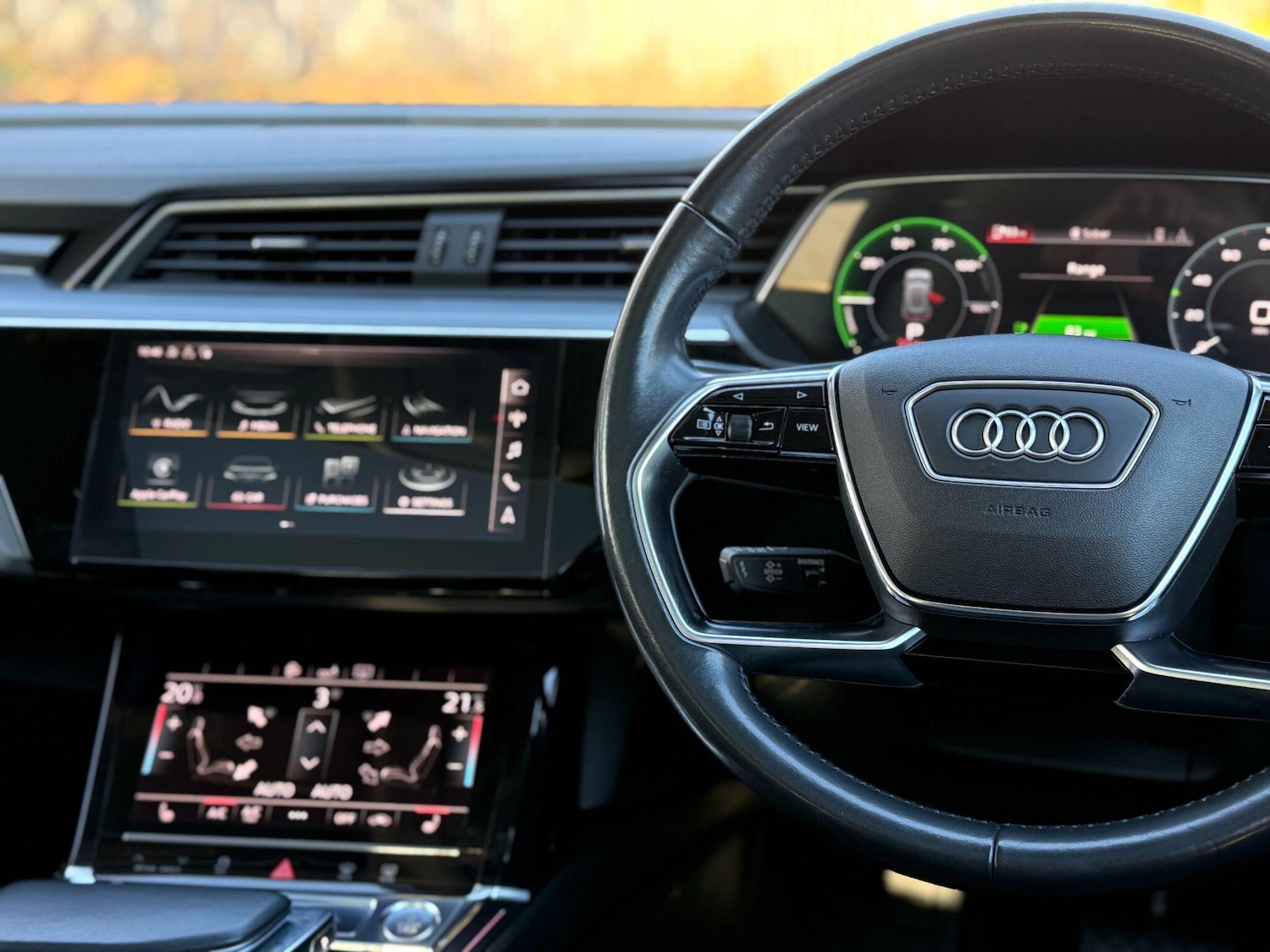 Used Audi e-tron 2020 for sale - 76645501: Photo 24