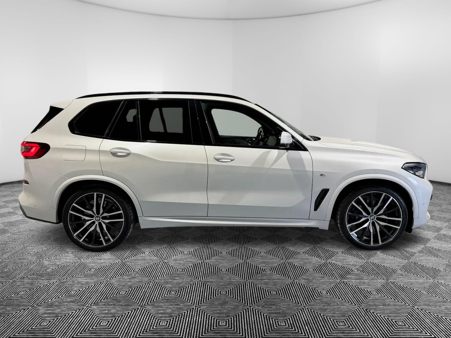 Used BMW X5 2021 for sale - 77575157: Photo 8