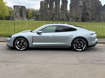 Used Porsche Taycan 2023 for sale - 78348419: Photo