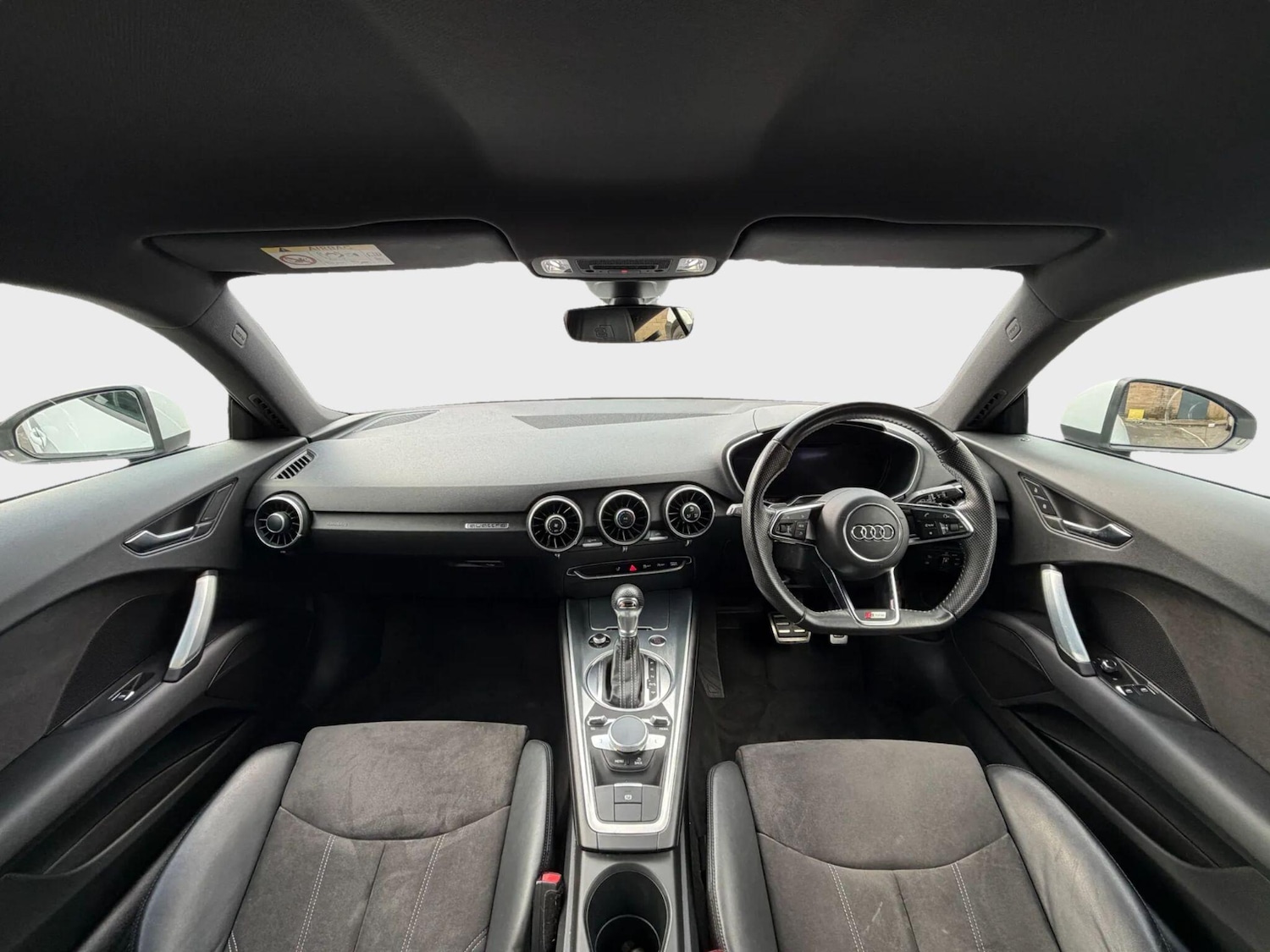 Used Audi TT 2015 for sale - 77574805: Photo 11