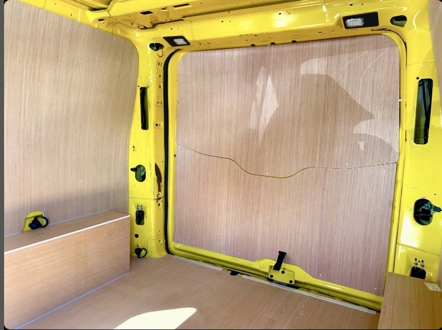 Used Ford Transit Custom 2022 for sale - 77981807: Photo 18