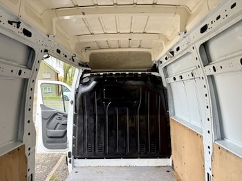 Used Renault Master 2020 for sale - 76107357: Photo