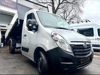 Vauxhall - Movano
