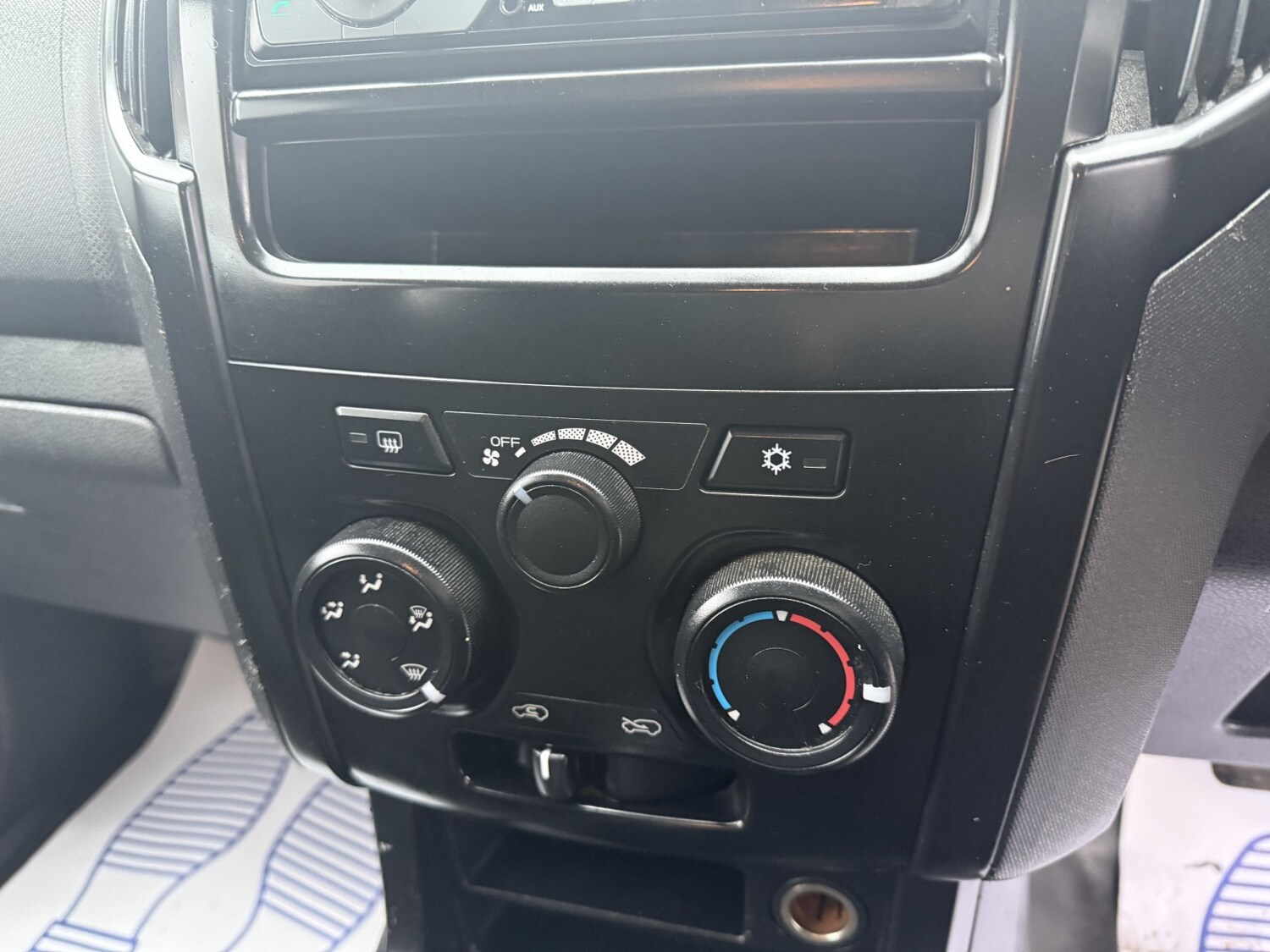 Used Isuzu D-Max 2019 for sale - 77093949: Photo 21