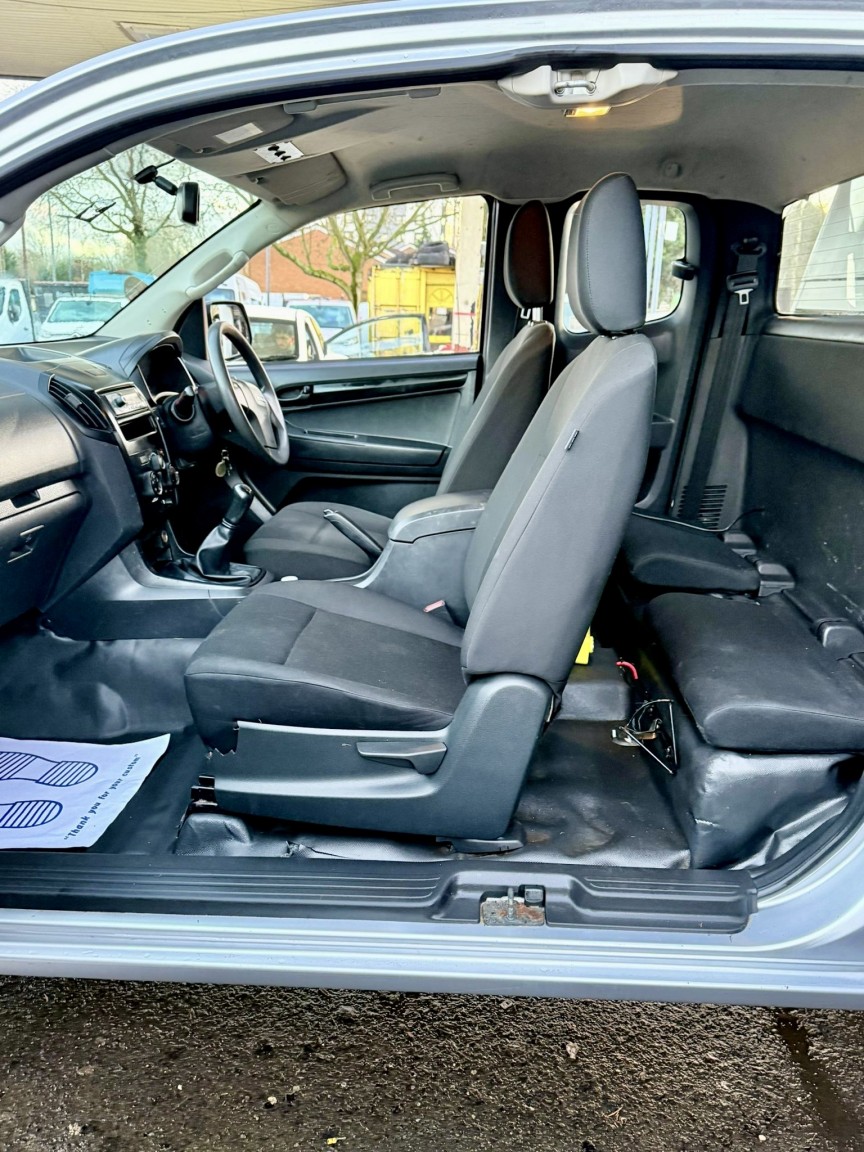 Used Isuzu D-Max 2019 for sale - 77093949: Photo 41