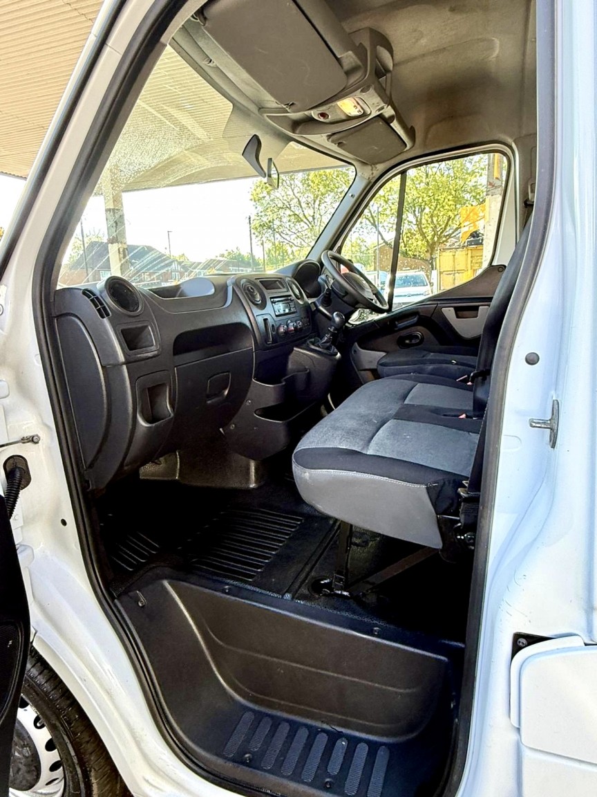 Used Nissan NV400 2018 for sale - 76769281: Photo 8