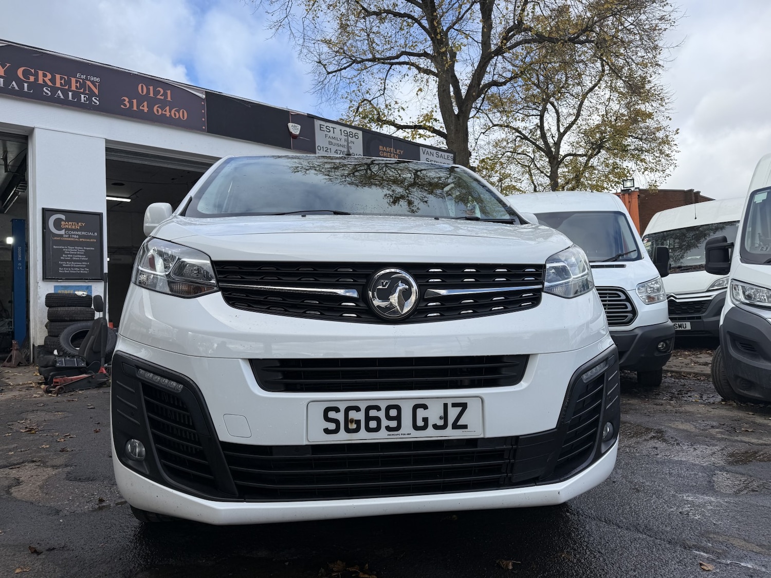 Used Vauxhall Vivaro 2019 for sale - 76358241: Photo 2