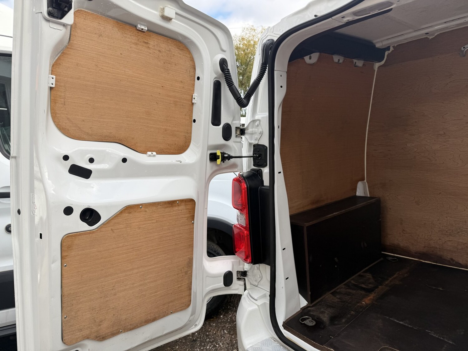 Used Vauxhall Vivaro 2019 for sale - 76358241: Photo 8