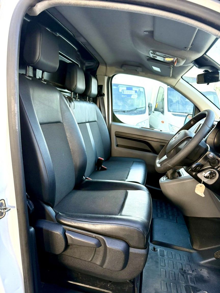 Used Vauxhall Vivaro 2021 for sale - 77083313: Photo 13