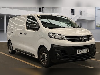 Vauxhall Vivaro feature image