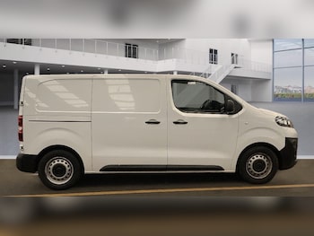 Used Vauxhall Vivaro 2023 for sale - 77329229: Photo