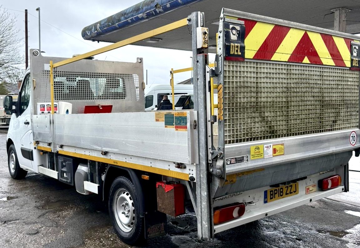Used Vauxhall Movano 2018 for sale - 78057044: Photo 6