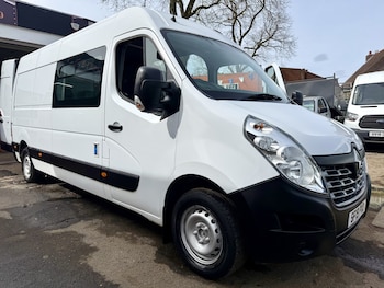 Renault Master feature image