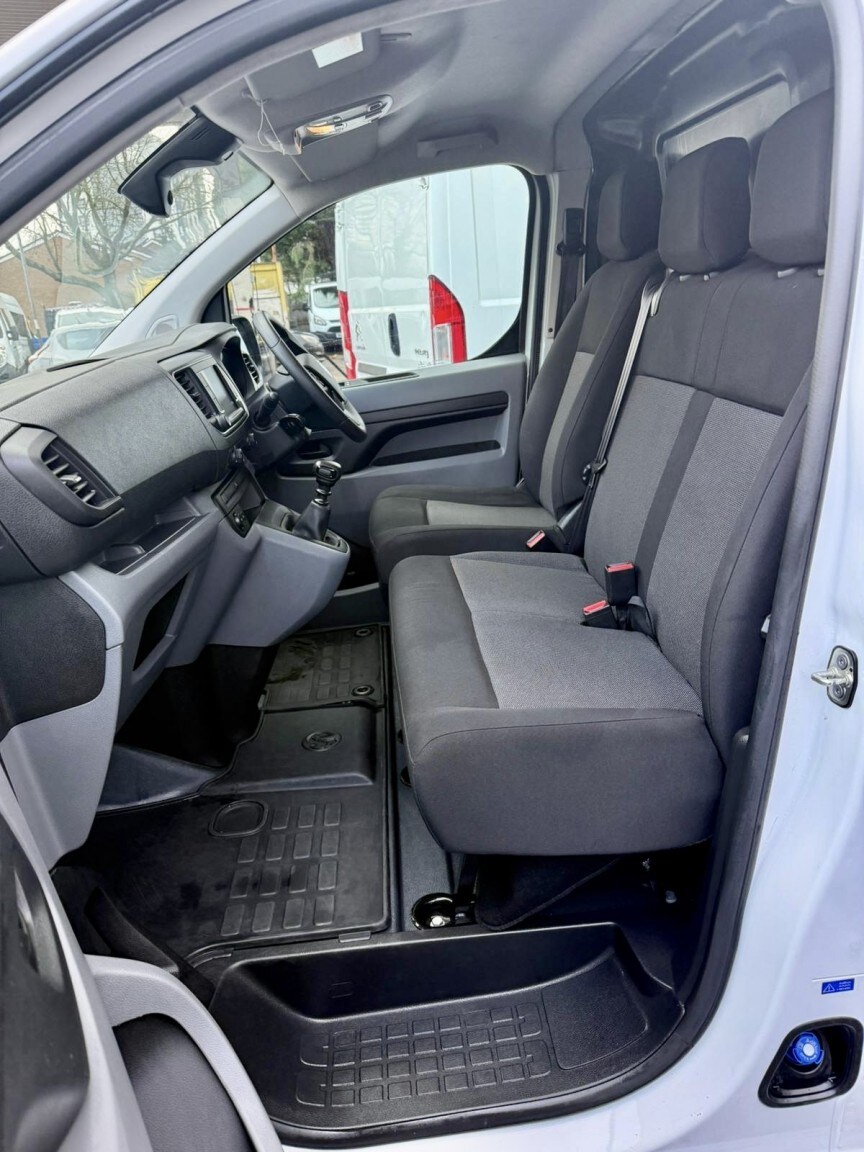 Used Vauxhall Vivaro 2023 for sale - 77789349: Photo 14