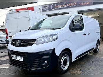 Vauxhall Vivaro feature image