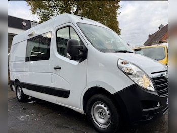 Vauxhall Movano feature image