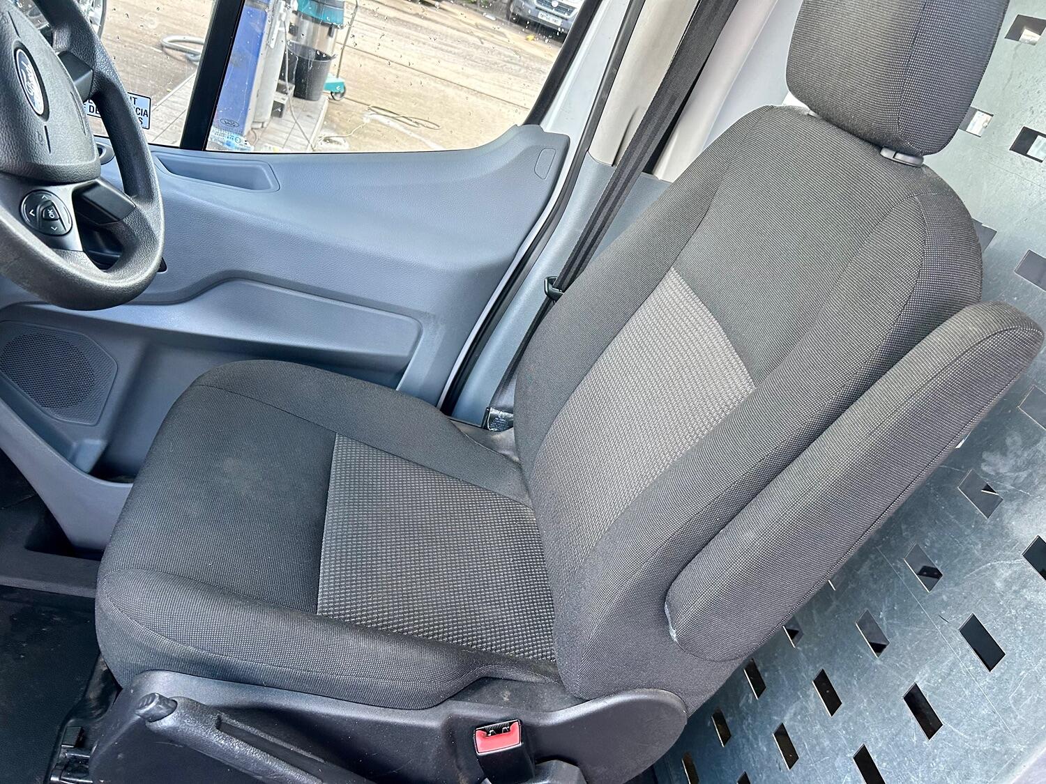 Used Ford Transit 2025 for sale - 77921296: Photo 8