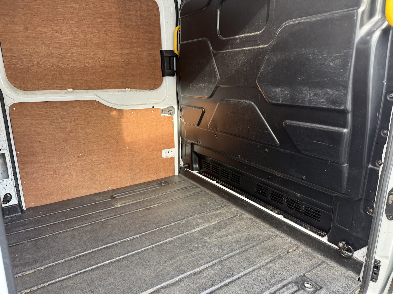 Used Ford Transit 2019 for sale - 76769532: Photo 16