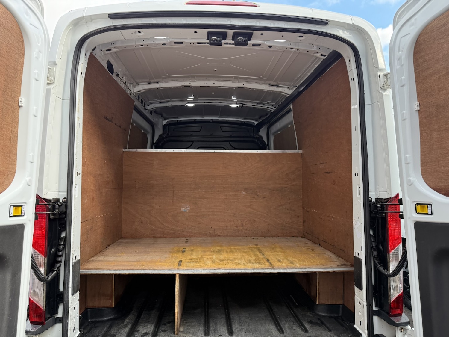 Used Ford Transit 2019 for sale - 76769532: Photo 9