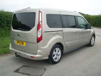 Used Ford Grand Tourneo Connect 2015 for sale - 74913126: Photo