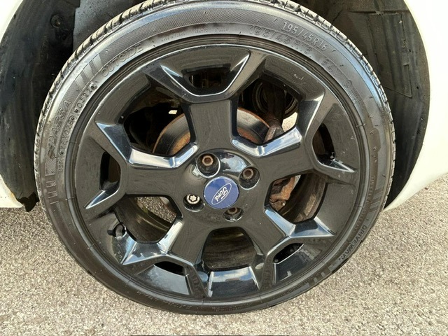 Used Ford Ka 2016 for sale - 76477516: Photo 12