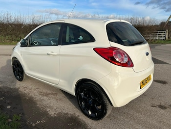 Used Ford Ka 2016 for sale - 76477516: Photo