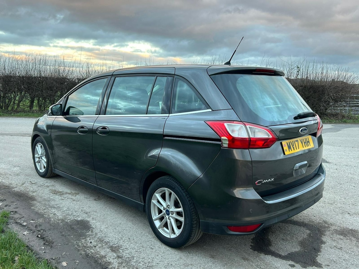 Used Ford Grand C-Max 2017 for sale - 77151360: Photo 4